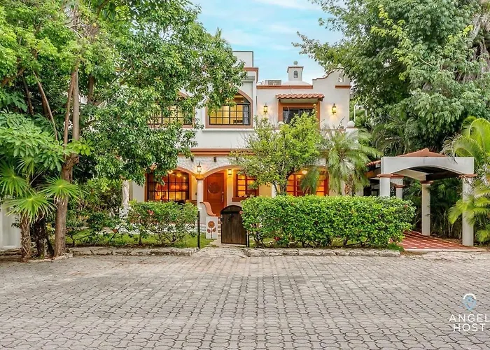 Hacienda-Style Villa With Private Pool Steps To Beach