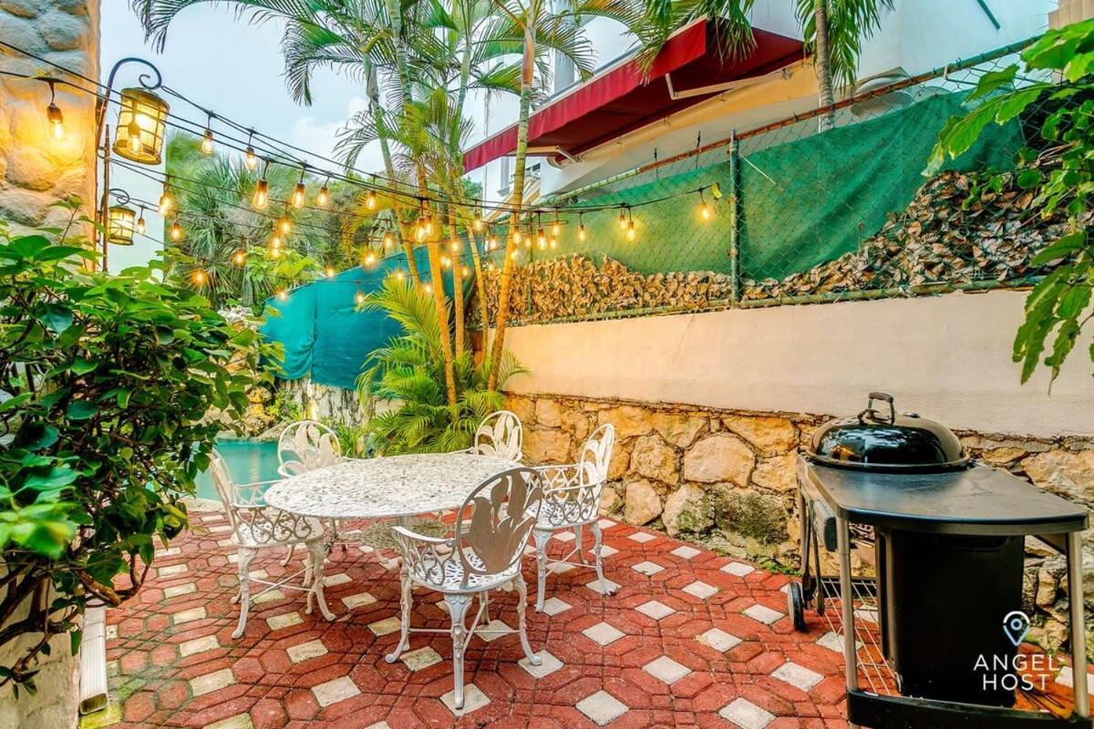Villa Hacienda-style With Private Pool Steps To Playa del Carmen