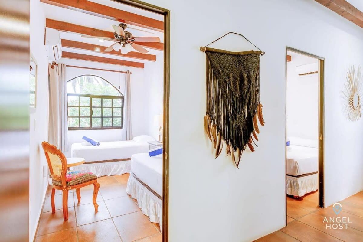 Villa Hacienda-style With Private Pool Steps To *