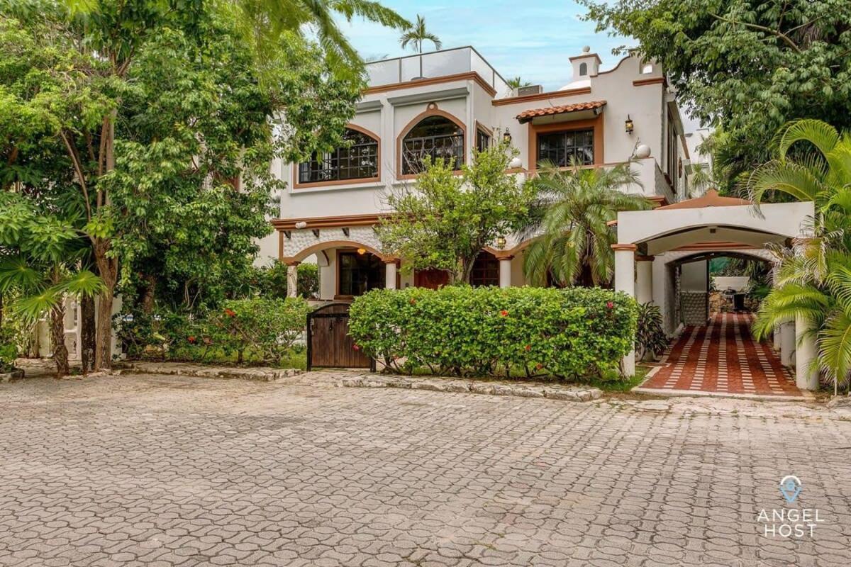 Hacienda-style With Private Pool Steps To Villa *
