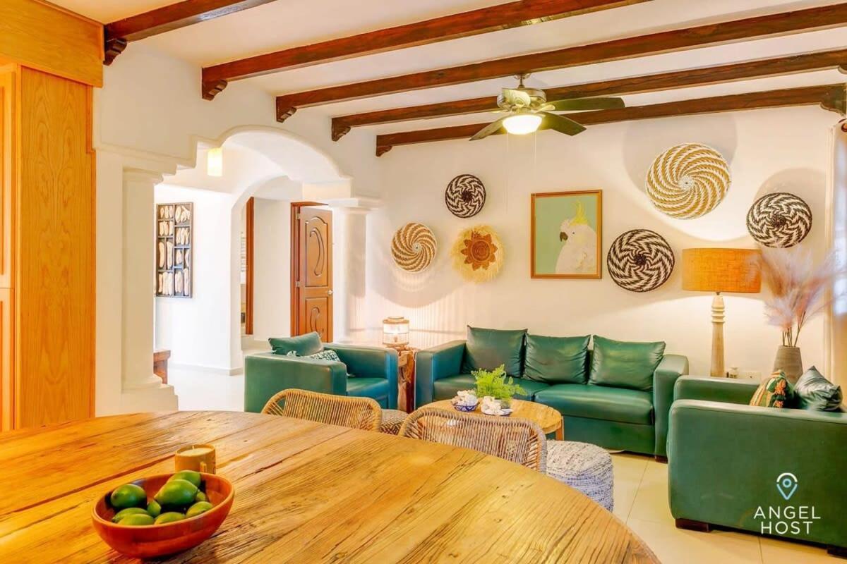Hacienda-style With Private Pool Steps To * Playa del Carmen
