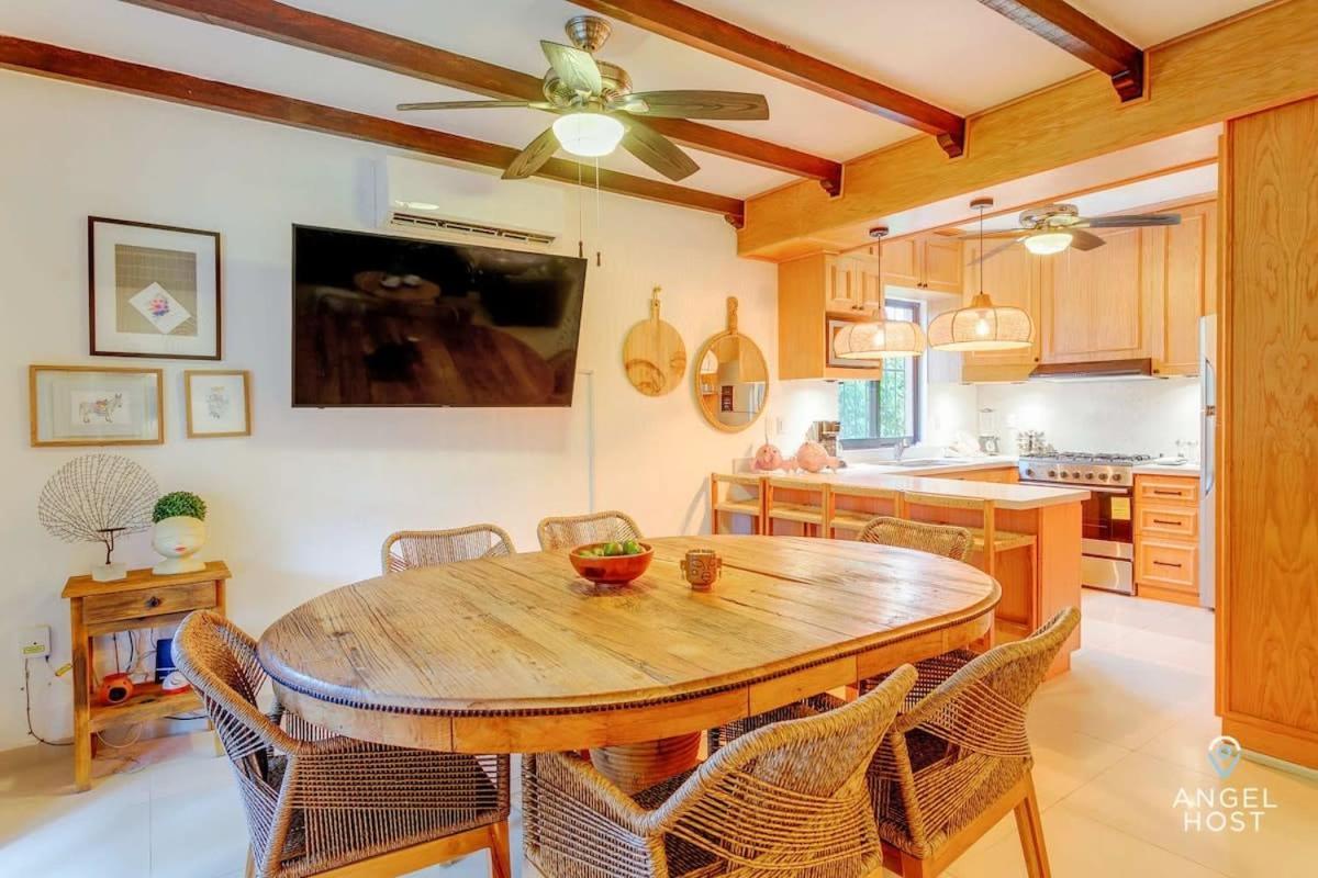 Hacienda-style With Private Pool Steps To * Playa del Carmen